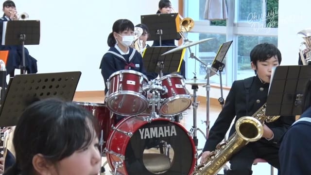 動画サムネイル