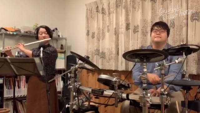 動画サムネイル