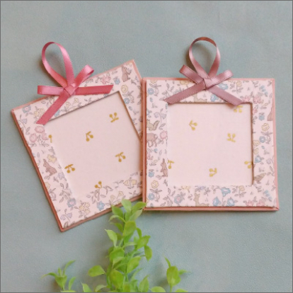 ミニフォトフレームbylalouett
リバティプリントMeadowTails